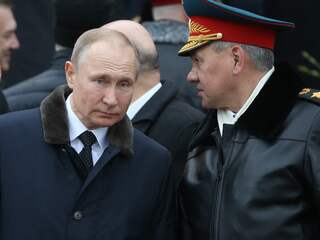 Poetin nog steeds 'tsaar' van Rusland, maar gemor in het Kremlin neemt toe