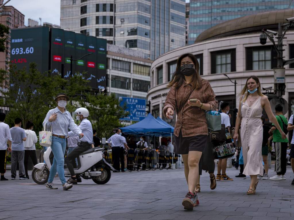 Sjanghai meldt geen nieuwe besmettingen en roept overwinning op COVID-19 uit