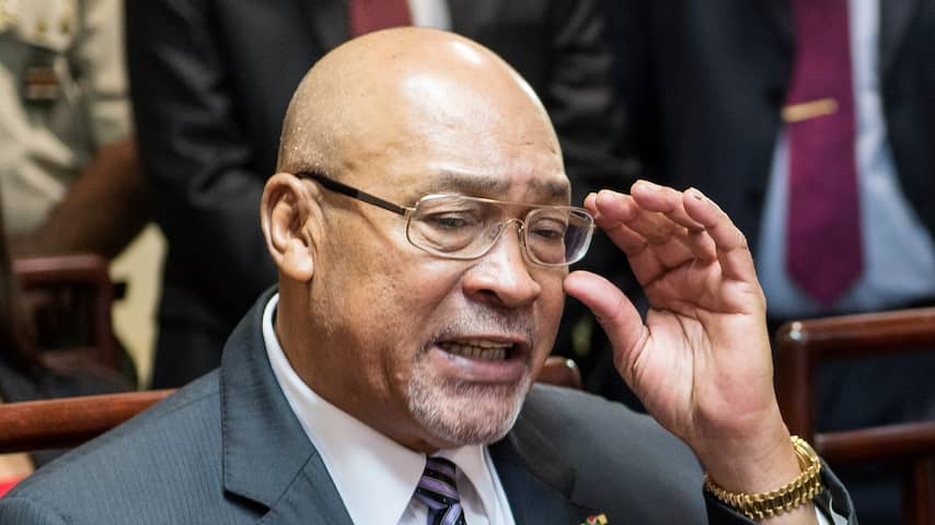 Bouterse wil geheime zitting Surinaams parlement over 'constitutionele