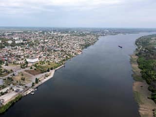 Russen verplaatsen tienduizenden mensen regio Kherson om verwacht offensief