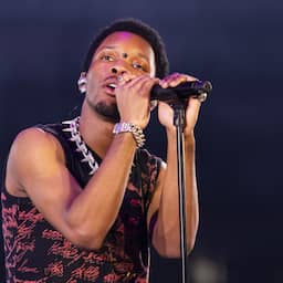 Amerikaanse zanger d4vd gearresteerd om vondst lichaam meisje (14) in auto