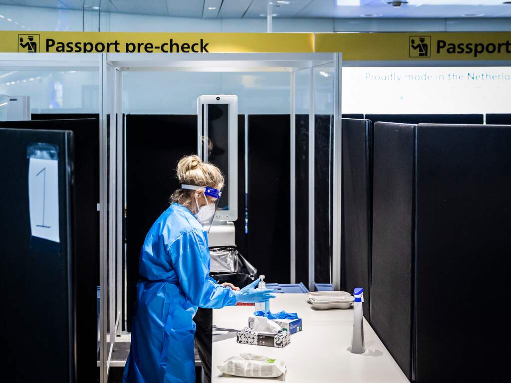 Omikronvariant momenteel goed voor 10 tot 15 procent van coronabesmettingen