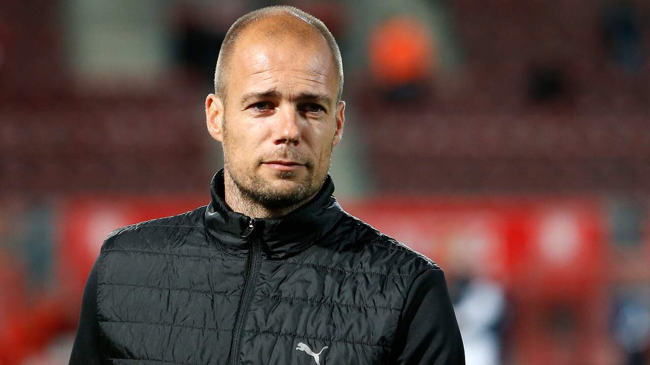 Groningen zonder trainer Buijs, Feyenoord weer met Haps als linksbuiten