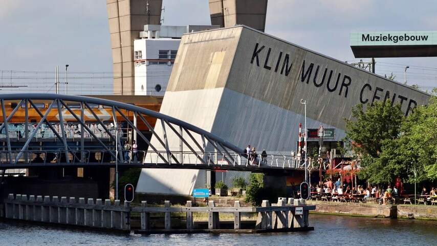Foto bij Overlijden eigenaar Amsterdamse klimhal vertraagt hoger beroep dodelijk ongeval