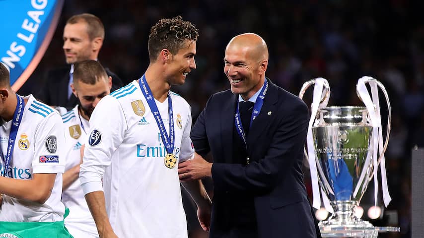 Zidane steekt Ronaldo hart onder de riem na rel: 'We moeten zijn carrière eren'