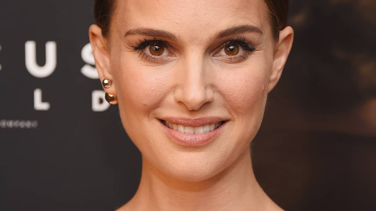 Yetuklar porno tomosha qilish