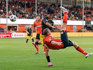 Henk Veerman scoort met omhaal bij zege FC Volendam op FC Den Bosch