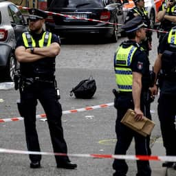 Duitse politie schiet man met pikhouweel neer nabij Oranjefans in Hamburg