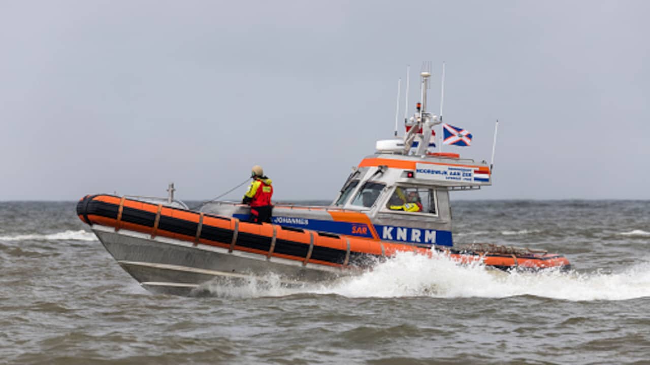 76-jarige surfer overleden op de zee bij Noordwijk