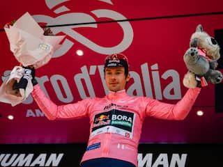 Tarling wint tijdrit in Giro, Roglic neemt roze trui over van Pedersen