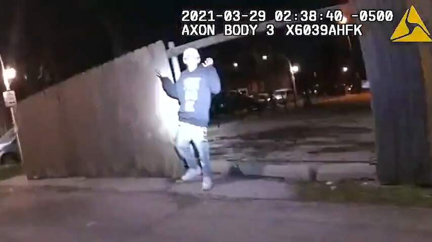 Politiebeelden tonen hoe Amerikaanse jongen wordt neergeschoten