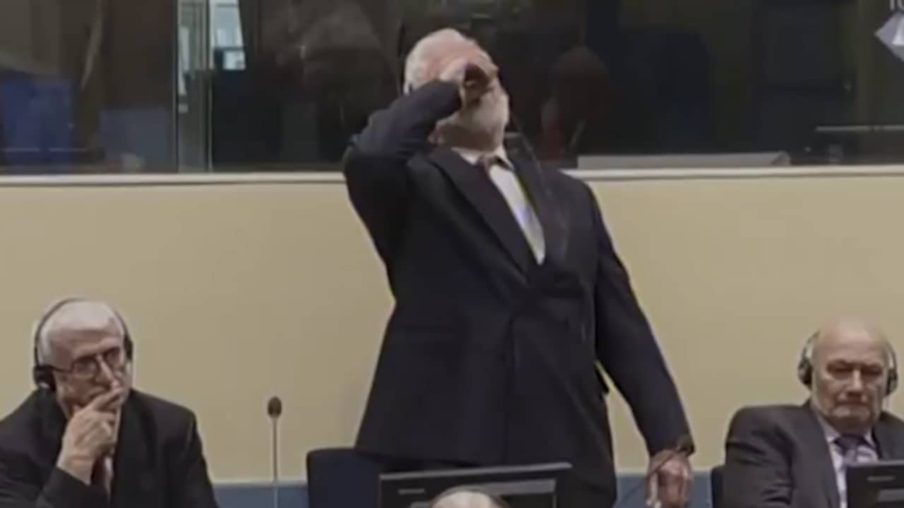 oorlogsmisdadiger-drinkt-vergif-in-rechtbank-bij-joegoslavie-tribunaal.jpg