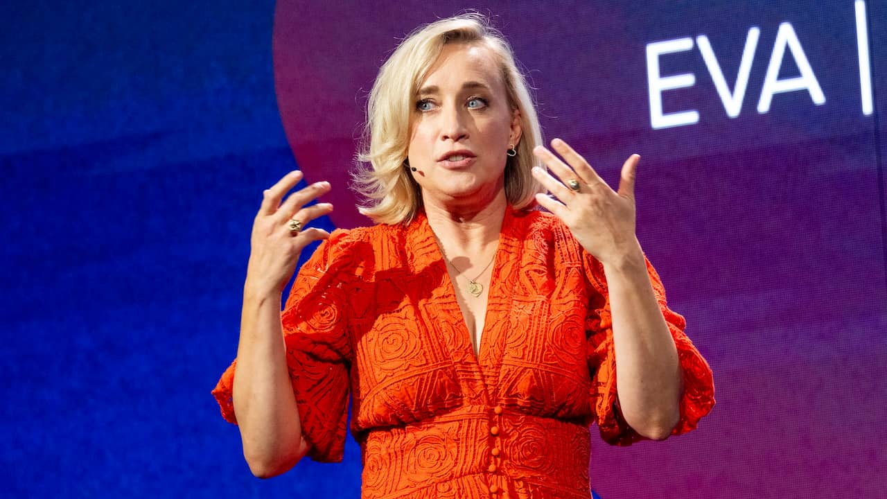 Eva Jinek maandenlang gestalkt, verdachte hoort strafeis van elf maanden  cel | Media | NU.nl