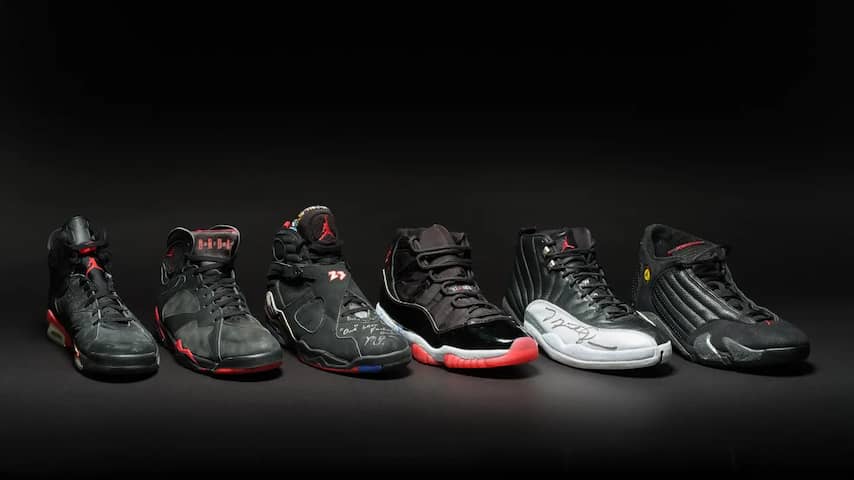 Schoenen van Michael Jordan na veiling duurste gedragen schoenen ooit |  Opmerkelijk | NU.nl