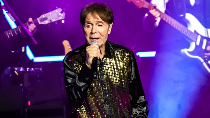Cliff Richard (85) behandeld voor prostaatkanker: 'Voor nu is het weg'