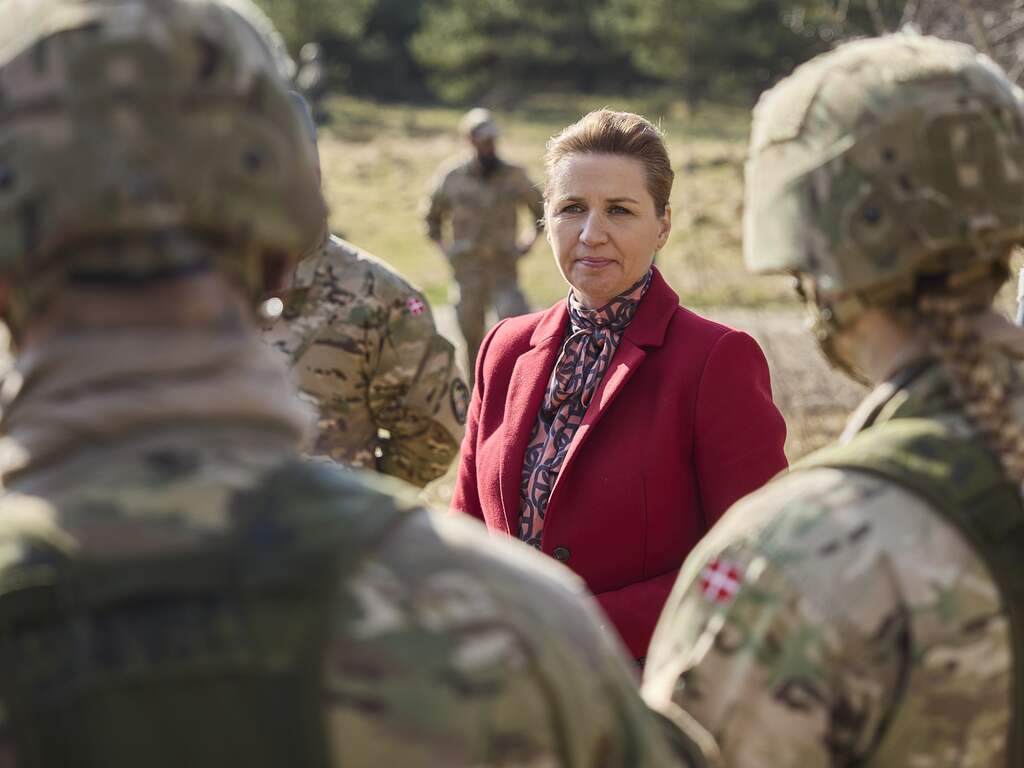 Denemarken verplicht vrouwen tot dienstplicht en verhoogt defensiebudget