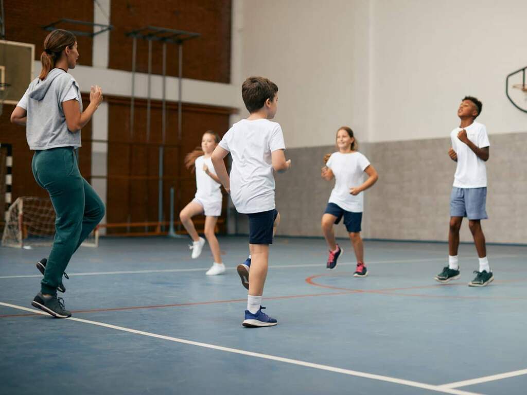Een derde van de basisscholen geeft te weinig gymles