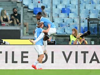 Noslin kopt raak voor Lazio na voorzet van Taylor