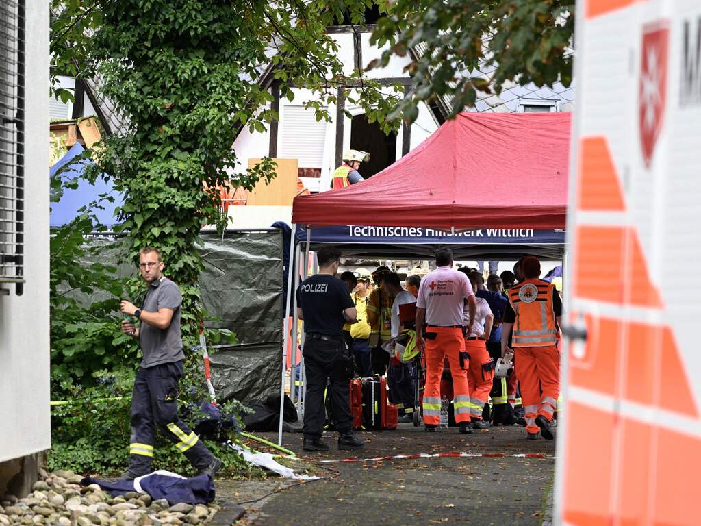 Laatste overlevende onder puin ingestort Duits hotel vandaan gehaald