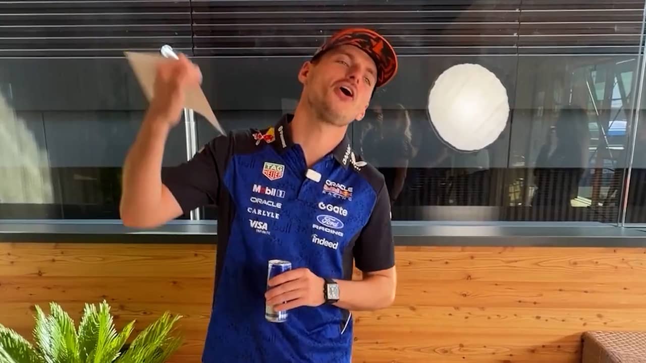 Max Verstappen ontdekt dat hij moet racen tegen 100 amateurkarters