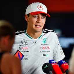 Russell denkt niet meer aan F1-titel: 'Realistisch gezien doe ik niet mee'