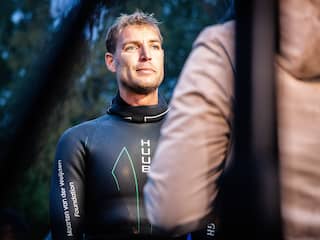 Misselijke Maarten van der Weijden wil zwemactie donderdag vervolgen