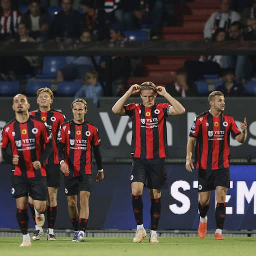 Illustratie bij: Excelsior passeert Ajax na eenvoudige zege op Willem II en debutant Vilhena