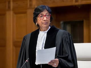 Voormalige ICC-rechter en VN-mensenrechtenchef Pillay wint Nobelprijs Vrede