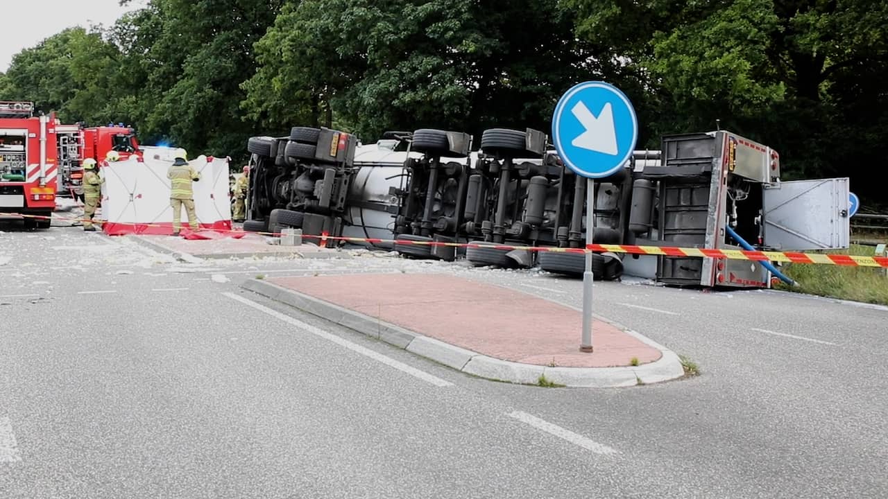 Beeld uit video: Ravage na dodelijk ongeluk in Uddel