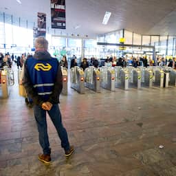 Storing reisinformatie NS over, wel nog problemen met inchecken met betaalpas