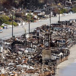 Man gearresteerd die verdacht wordt van aansteken grote brand in Los Angeles