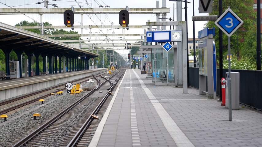 Lege perrons door staking van NS-personeel