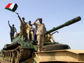 Soedan dreigt ten onder te gaan aan oorlog die andere landen voeden