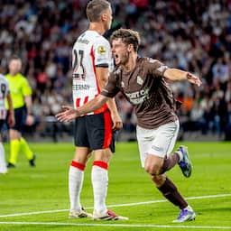 Telstar stunt tegen kampioen PSV en boekt zijn eerste Eredivisie-zege in 47 jaar