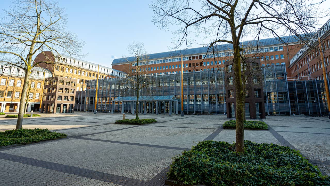 Flink hogere celstraf voor Limburger die zijn vrouw vermoordde en verbrandde
