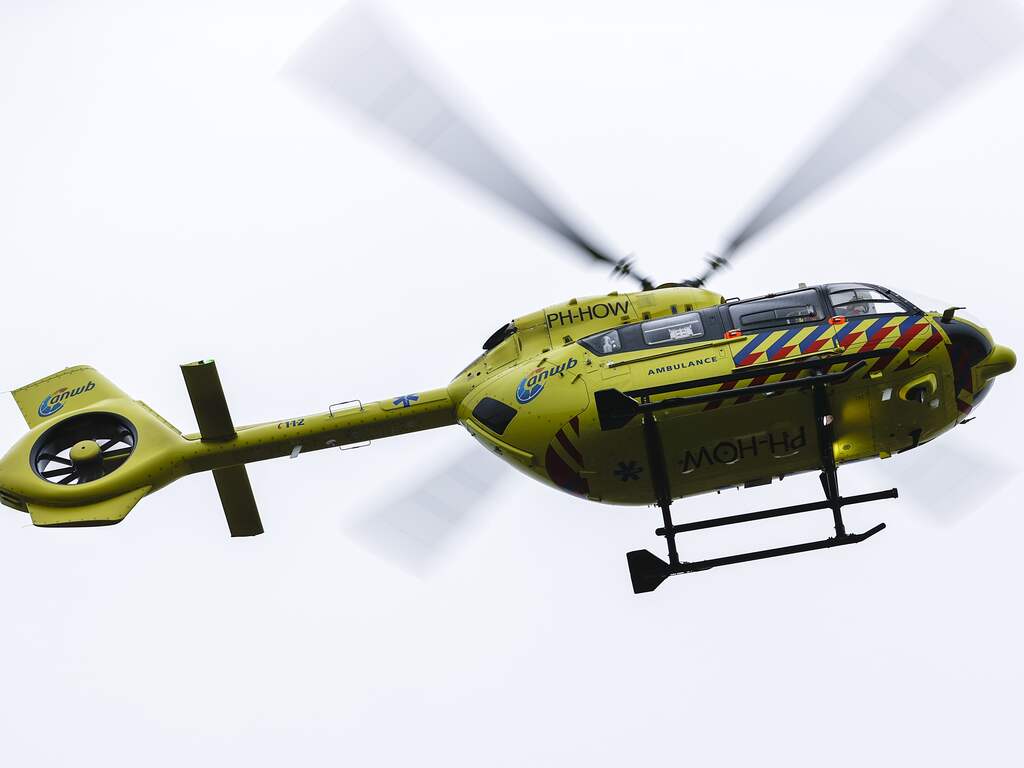 Veertienjarig meisje gewond na val uit kermisattractie in Hilversum