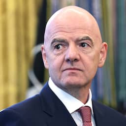 Voetbalfans starten petitie met oproep aan Infantino om af te treden