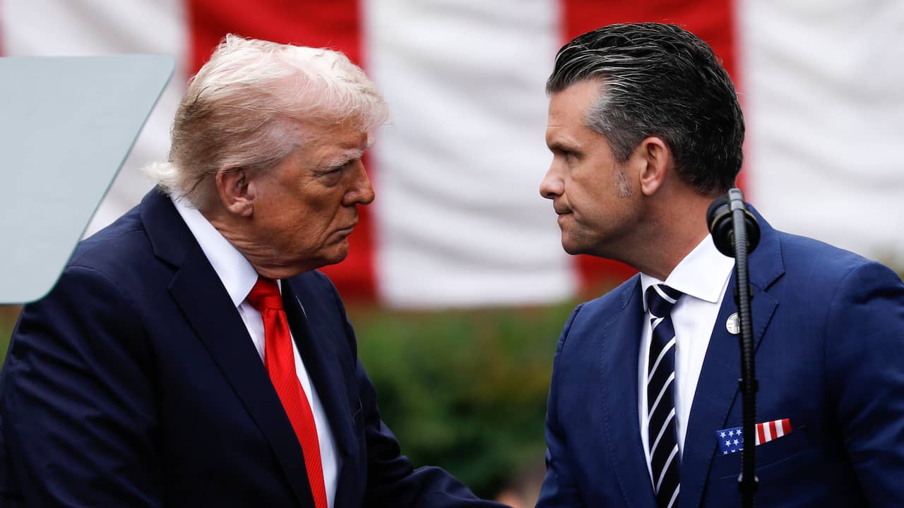 Terwijl Trump besluit wat hij wil met Venezuela, ligt zijn minister ...