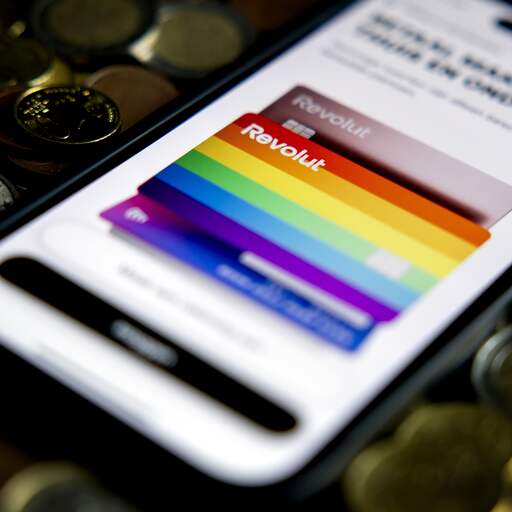 Illustratie bij: Online bank Revolut misleid door cybercriminelen die zich voordeden als overheid