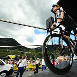 Live Tour | Ferrand-Prévot en Gigante herpakken zich na vroege achterstand