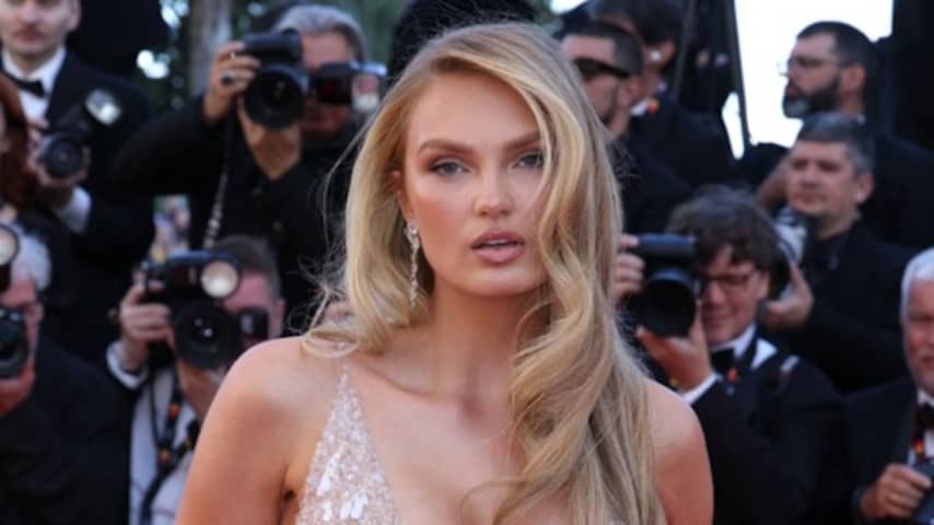 Romee Strijd boos na afwijzing Victoria's Secret-show: 'Verhaal klopt niet'