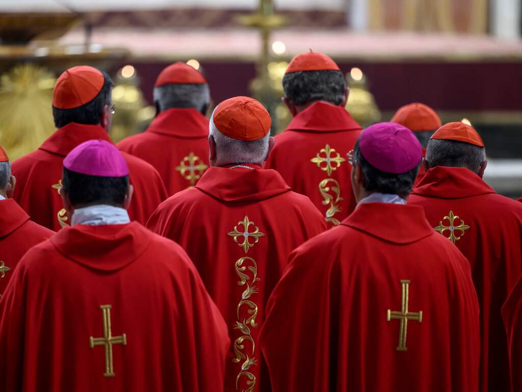 133 kardinalen zijn er klaar voor: conclaaf voor nieuwe paus vandaag van start