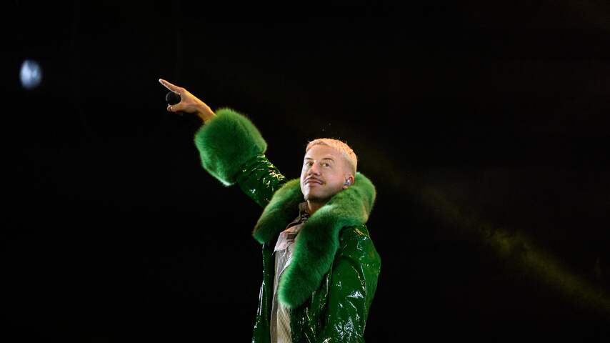 Foto bij Macklemore kondigt Free-Palestine-tour aan na ophef rond tour met Ed Sheeran