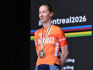 Belofte Vinke bezorgt Nederland eerste plak op WK wielrennen met zilver op tijdrit