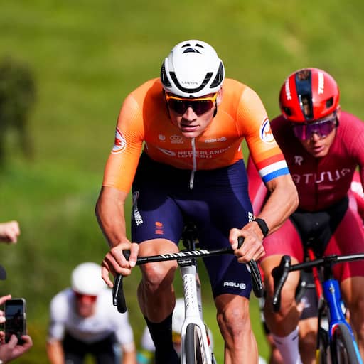 Illustratie bij: WK met outsider Van der Poel en zonder Pogacar: 'Veel renners zien nu kans'