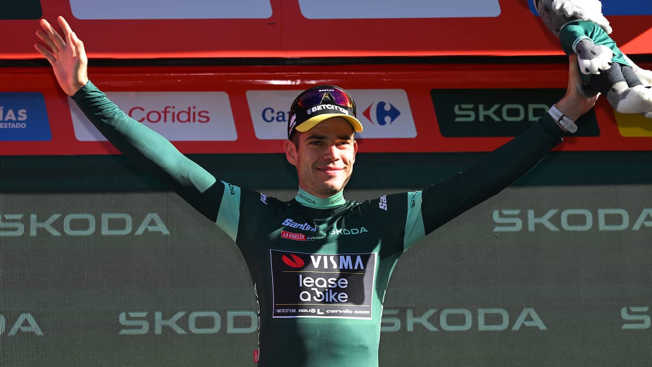 Wout van Aert Takes Green Jersey in Vuelta: Improving Form Ahead of World Championships