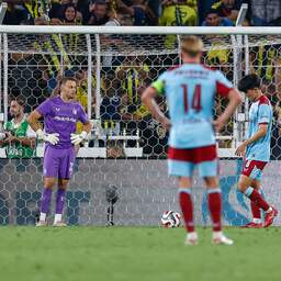 Live CL | Aftocht dreigt voor Feyenoord na prachtige goal Fenerbahçe