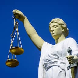 Vier jaar cel voor muziekleraar die minderjarige leerlingen misbruikte