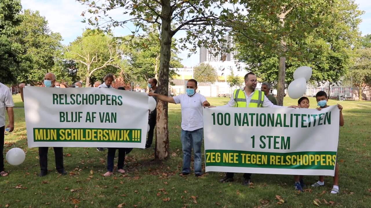 Video | Bewoners Schilderswijk lopen stille tocht als reactie op rellen