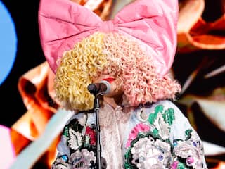 Sia verkoopt helft muziekrechten voor 180 miljoen dollar aan bedrijf ABBA-lid